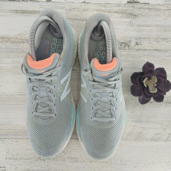 New Balance Fresh Foam 880 V10 Grey/Blue Running Lace Up Sneakers Size 10 - Picture 2 of 6